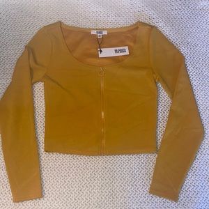 Steve Madden-BB Dakota Zip Front Ribbed Shirt-Women’s Medium